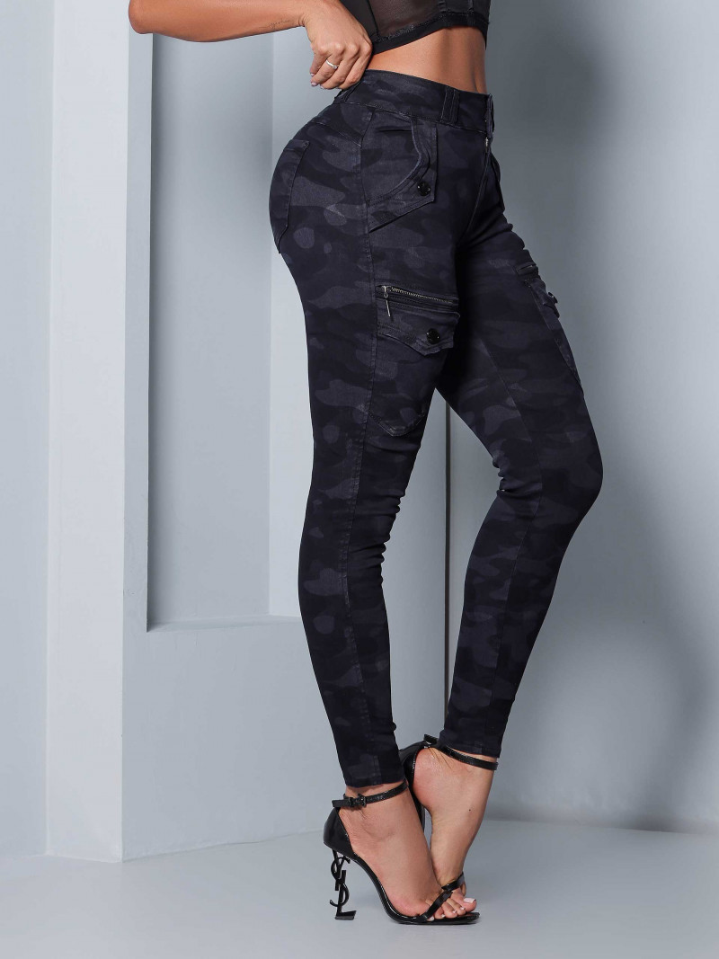 Calca jeans feminina levanta bumbum modeladora estilo pitbull